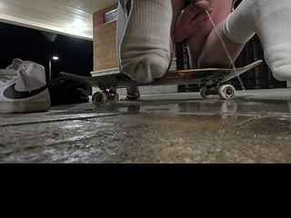 Skater Femboy Pees Hard Infront Of You Then Cums On Your Face🖤🩷
